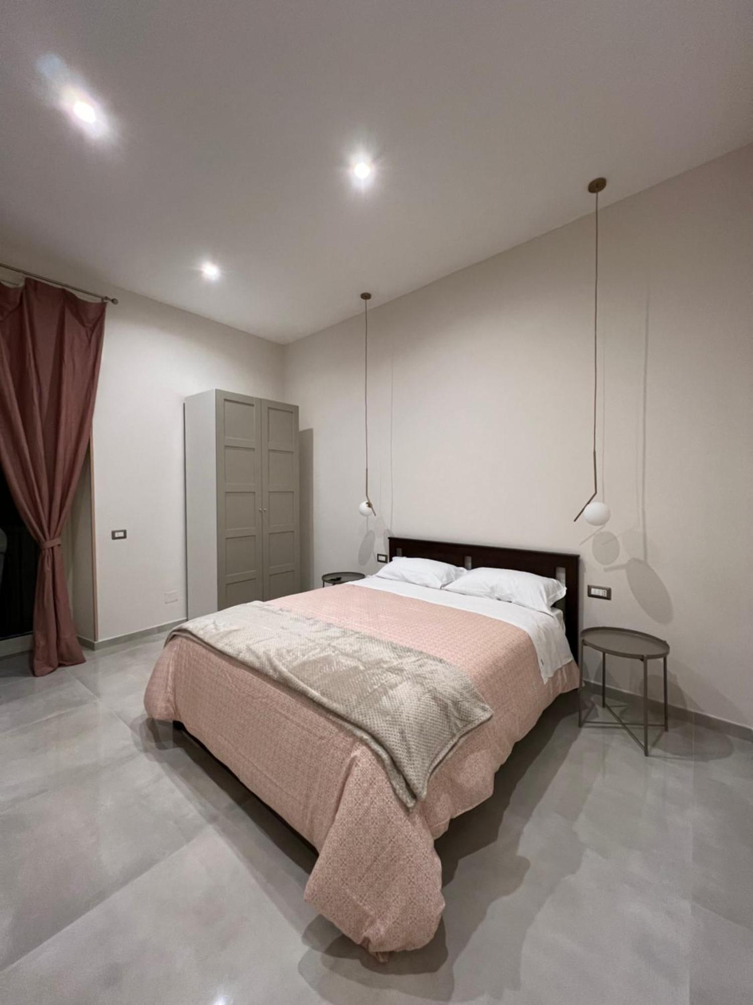 Apartamento Ninetta A Toledo Nápoles Exterior foto